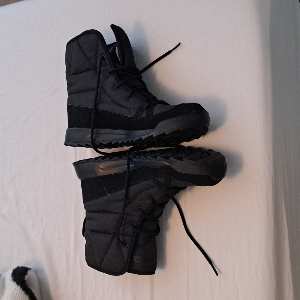Winter boots